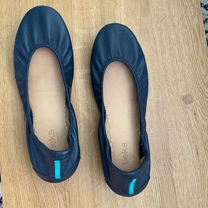 Tieks ballet flats.  California Navy. Size 9